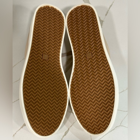 Vaneli Ysenia. Women’s Size 10. Color cream. - Picture 9 of 12